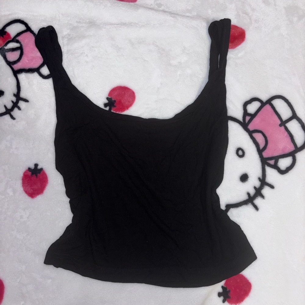 SHEIN Black Loose Crop Top